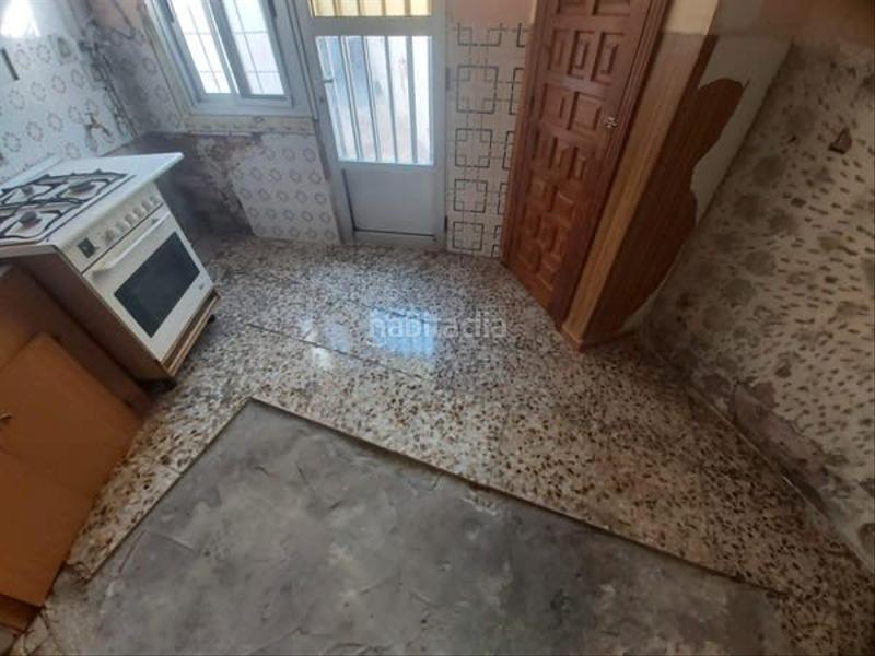 Foto a0be8c00-f023-499c-a5a1-f1946e2471dd. Chalet in Bonillo (El)