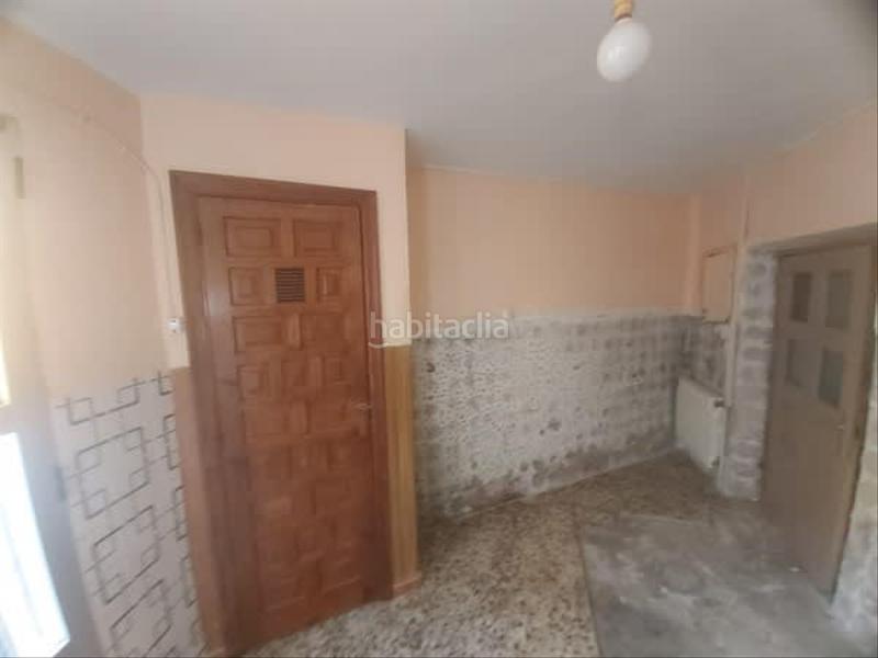 Foto a9d824b9-7fb6-4e88-b062-af860612d955. Chalet in Bonillo (El)