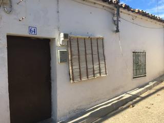 Casa aparellada  Cl matadero nº 62. Solvia inmobiliaria  chalet adosado chozas de canales