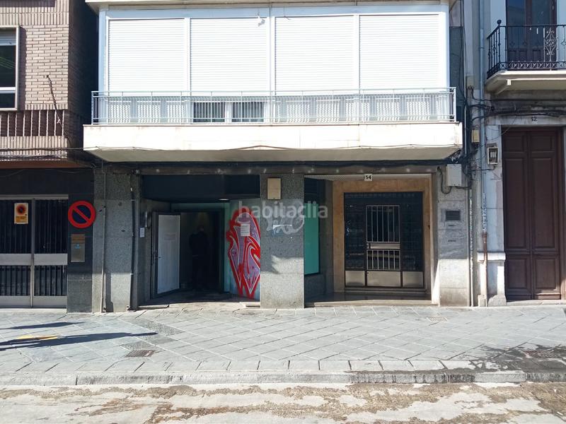 Foto b57608e6-5414-4218-a3c2-d7ab75a98c6a. Alquiler local comercial solvia inmobiliaria locales en Granada