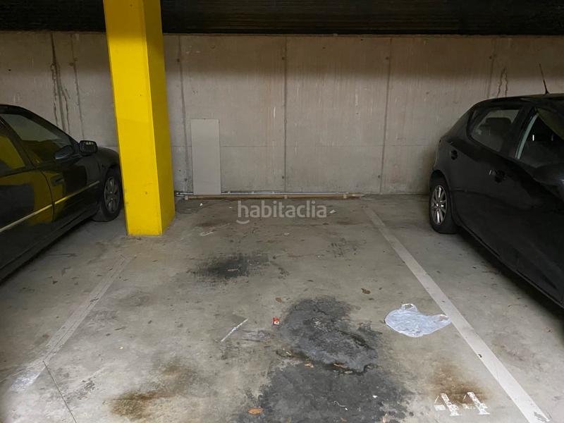 Foto 2a5677ca-ee03-4593-af20-8668a1cfa813. Parking coche solvia inmobiliaria garaje en La Catalana Sant Adrià de Besòs