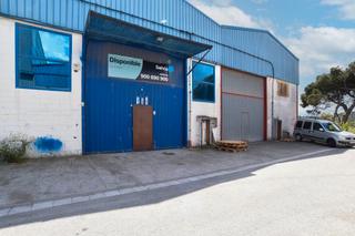 Nau industrial  Pl can font de la parera. Solvia inmobiliaria  nave industrial roca del vallès la