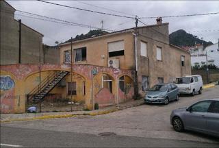 Location Local commercial  Av de la safor. Solvia inmobiliaria  locales ador