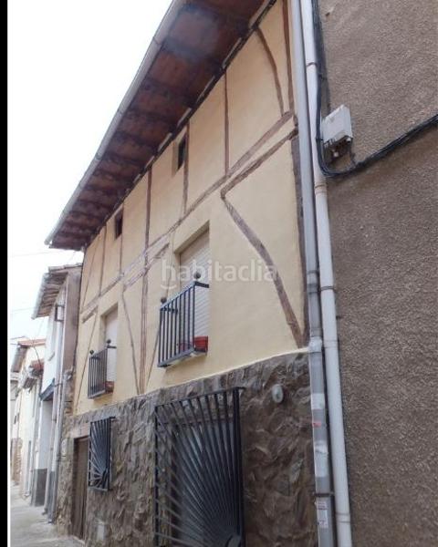 Foto 798d394f-7a4e-4a86-a7cd-a70c6f01ec1a. Casa pareada solvia inmobiliaria chalet adosado en Tormantos