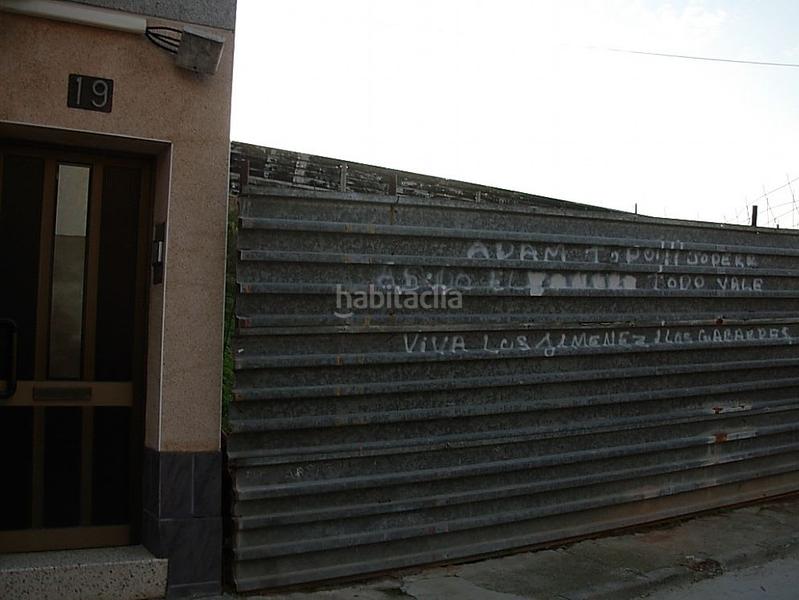 Foto da1497dc-f5a0-45ce-b3a0-75933e6cb5e3. Fondo rustico in Magraners Lleida