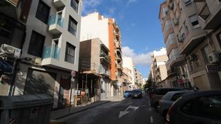 Local commercial à CL BLAS VALERO Nº 65