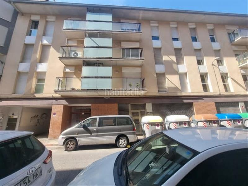 Foto 17b86b5f-7c05-4ffe-ac8b-b8e41db77719. Local commercial dans Eixample Sud-Migdia Girona