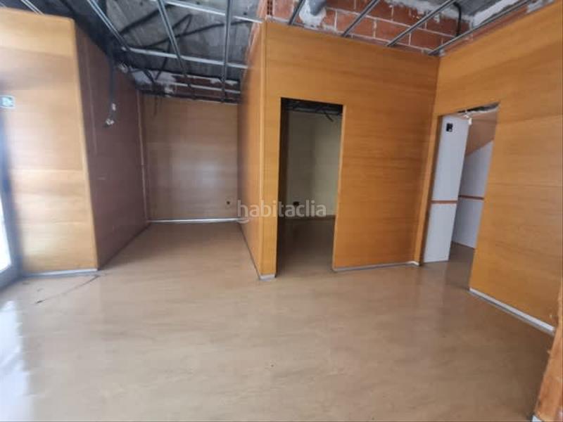 Foto 4d6b298d-dee9-4694-bdf5-c932a23b3924. Local commercial dans Eixample Sud-Migdia Girona