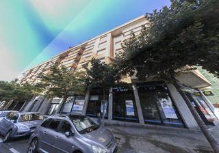 Rent Business premise  C/ rourell. Solvia inmobiliaria  locales reus