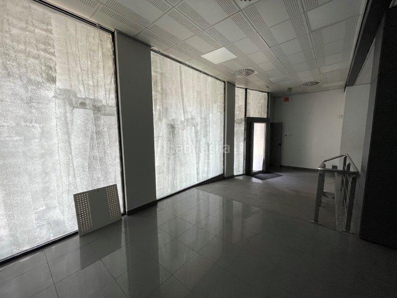 Foto e5b54e55-2e4f-47c6-92eb-a07466257c62. Alquiler local comercial solvia inmobiliaria locales en Zaragoza
