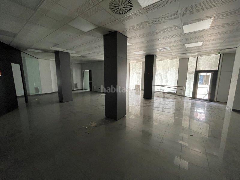 Foto e6558297-7686-4d9d-aabc-9bd055977c92. Location local commercial dans Ciudad Jardín - Parque Roma Zaragoza