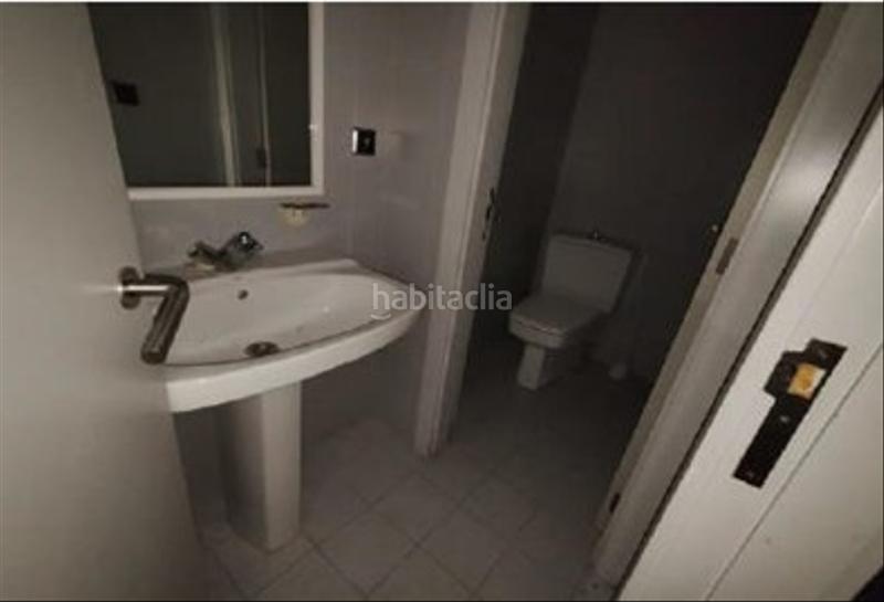 Foto d2ebb94c-630e-4a2a-9e3d-a58807efea64. Local comercial solvia inmobiliaria locales coruña a en Coruña (A)