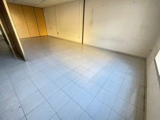 Location Local commercial  Cl era d'esquerra nº 6 00002. Solvia inmobiliaria  locales manresa