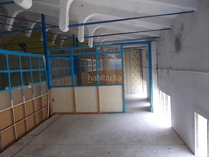 Foto 2fda3552-4430-4cad-8cab-f2c9ddf29595. Fabrikhalle in Navàs