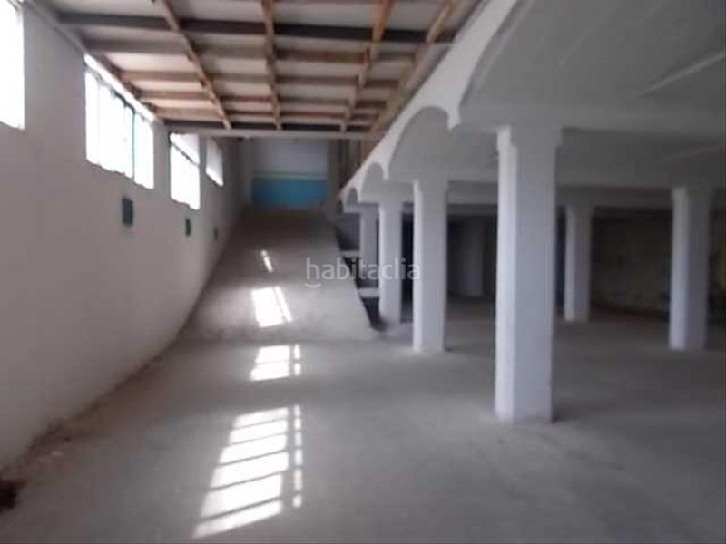 Foto 5271ad61-7902-4452-8240-887e86511b9e. Fabrikhalle in Navàs