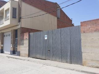 Nau industrial  C/ escuelas. Solvia inmobiliaria  nave industrial aitona