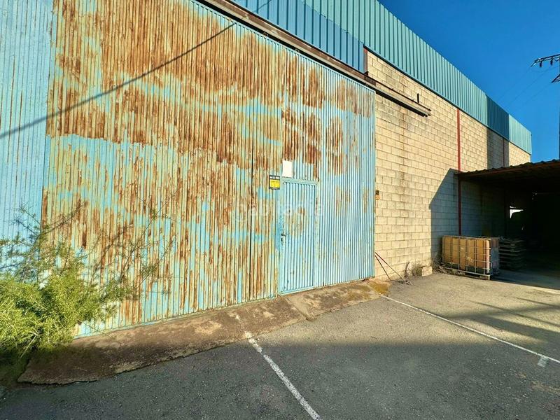 Foto fe910884-ad4c-4198-a9b8-928f4e2d54b4. Fabrikhalle in Pedanías Este Aspe