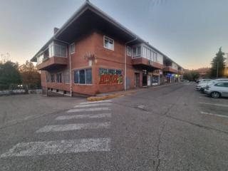 Location Local commercial  C/ playa de frexeira. Solvia inmobiliaria  locales collado villalba