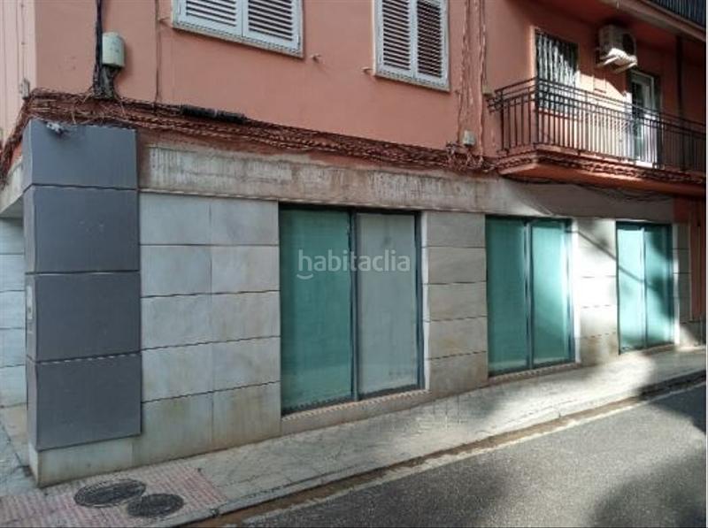 Foto f3d95d64-f63d-4178-81c4-e69797bdc560. Affitto locale commerciale in Barrio de Zaidín Granada