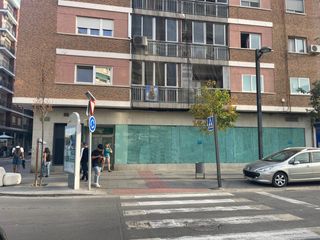 Miete Geschäftsraum  C/ san francisco de asís. Solvia inmobiliaria  locales mislata