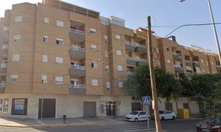 Pis  Av del trafalgar nº 1 h. Solvia inmobiliaria  piso adra