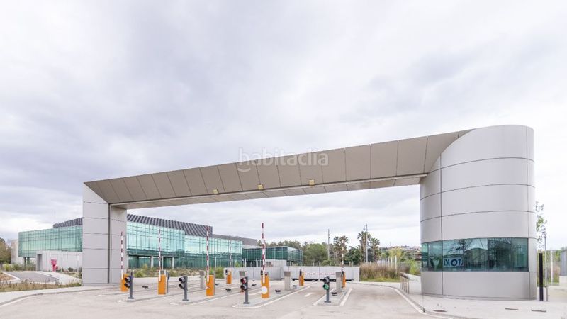 Foto 4f5fa018-5eba-4274-af98-730044c33e5a. Edificio solvia inmobiliaria edificio en Polígon Industrial Domenys Vilafranca del Penedès