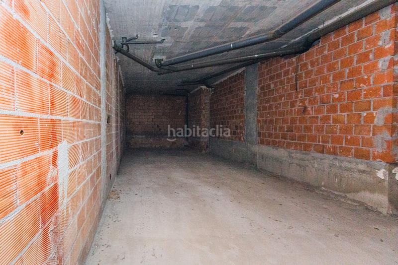 Foto 5ca0f512-af22-4d2c-b3a0-0f1142cdc40e. Alquiler local comercial solvia inmobiliaria locales en Almería