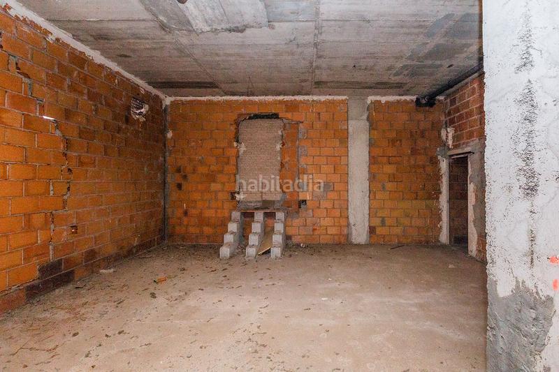 Foto ab057da0-8442-430c-99ad-55b767199c29. Alquiler local comercial solvia inmobiliaria locales en Almería