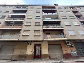 Appartement  C/ lílla de génova. Solvia inmobiliaria  piso tortosa