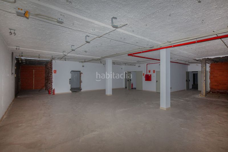 Foto 4f1b5dae-99c7-47db-9a99-a3bfaa924281. Local comercial a Buñol