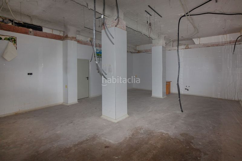 Foto 8e260624-8df1-4377-a028-b3d48fd0416c. Local comercial a Buñol