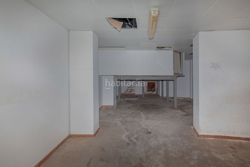 Foto d3dc80ec-55ad-4c95-9d69-c32d14007ea1. Local comercial a Buñol