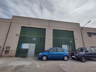 Location Bâtiment à usage industriel  C/ madroño. Solvia inmobiliaria  nave industrial colmenar viejo