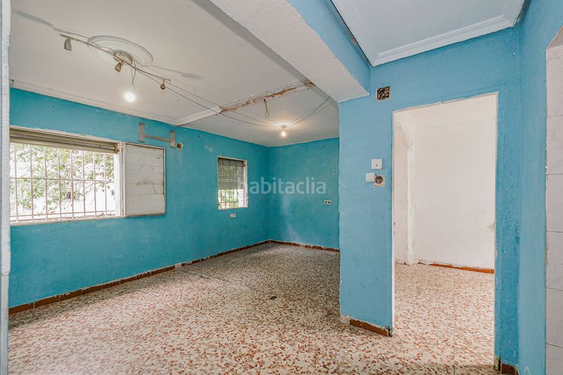 Foto 9f84c91c-798a-4d65-9a9a-a9cde95e8ec2. Pis a Torreblanca Sevilla