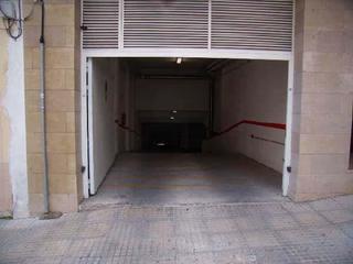 Aparcament cotxe  Denia. Solvia inmobiliaria  garaje pego