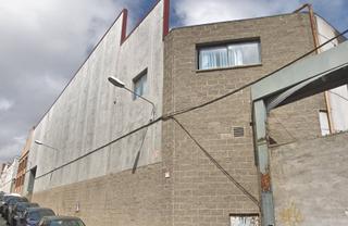 Nau industrial  Cl pacheco nº 52. Solvia inmobiliaria  nave industrial mataró