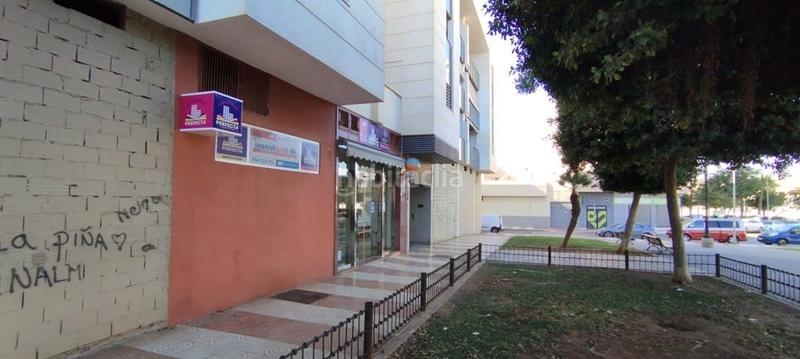 Foto 691ee46c-2ec9-437c-97dc-06e6f45e6909. Alquiler local comercial solvia inmobiliaria locales en Roquetas de Mar