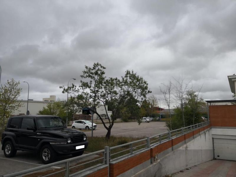 Foto c6800bd9-ca4f-4a49-86f5-f9b585d57aa9. Parking coche solvia inmobiliaria garaje en Griñón