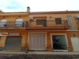 Local Comercial  C/ saavedra fajardo. Solvia inmobiliaria  locales torrepacheco