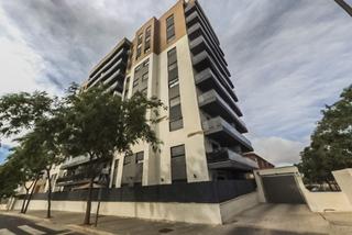 Pis  C/ puig. Solvia inmobiliaria  piso paterna