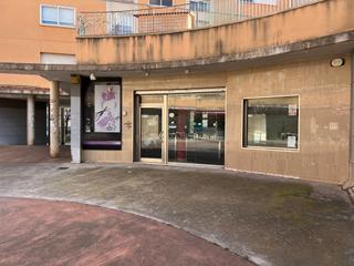Rent Business premise  Travessera nou de sant josep. Solvia inmobiliaria  locales reus