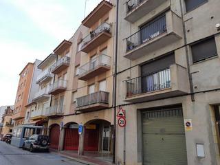 Aparcament cotxe  C/ camis. Solvia inmobiliaria  garaje sant feliu de guíxols