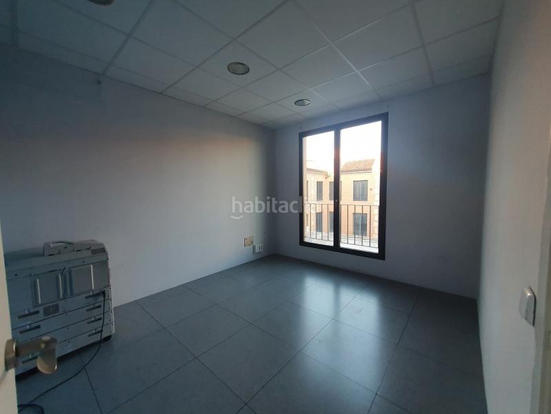 Foto ffdc5ced-f457-4b3d-b8d0-cf17e424e924. Local comercial a La Montaña - El Cortijo Aranjuez