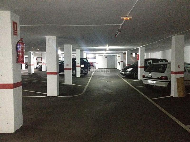 Foto d540ef79-90c0-4999-8ed5-fa343d656490. Parking coche solvia inmobiliaria garaje pineda de mar en Calella