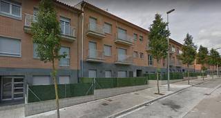 Aparcament cotxe  C/ garrinada. Solvia inmobiliaria  garaje olot