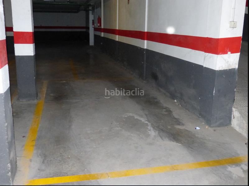 Foto d2490816-4dd9-4695-a041-38966a5e2847. Autoparkplatz in Centro Almazora / Almassora