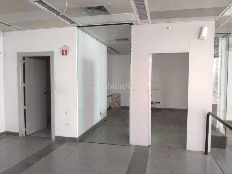 Foto 40b80e31-2010-496e-b4b7-8bab264e2cf0. Local commercial dans Sant Joan Vilanova i la Geltrú