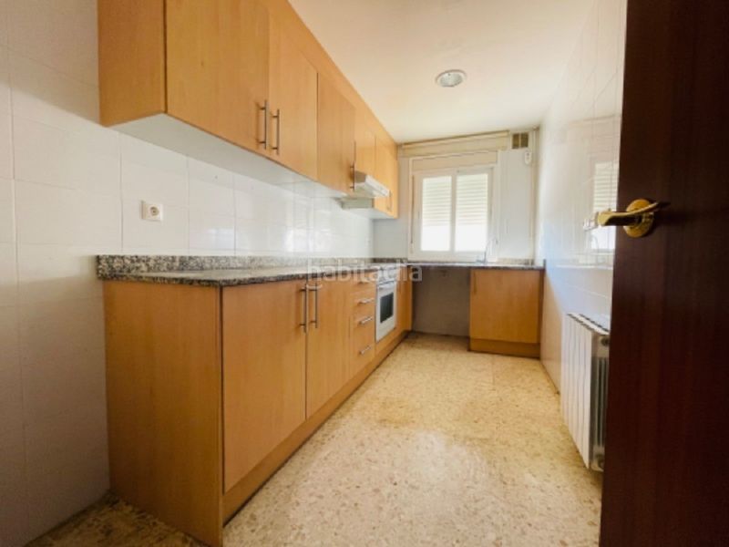 Foto 63280195-f523-41da-bd5a-130c69a2b4e2. Pis a Llagostera