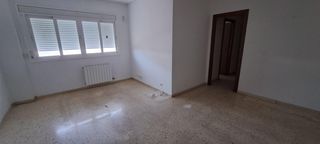 Appartamento  C/ república. Solvia inmobiliaria  piso llagostera