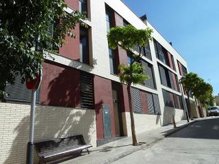 Aparcament cotxe  C/ frederic bosch. Solvia inmobiliaria  garaje masnou el